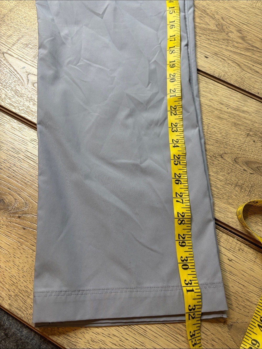Men’s UNTUCKit Chancellor Performance Light Gray Pants Size 40x32 - Picture 7 of 7
